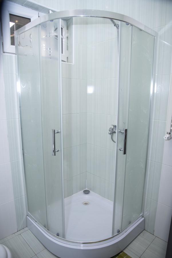 יירבאן Katun Hostel מראה חיצוני תמונה